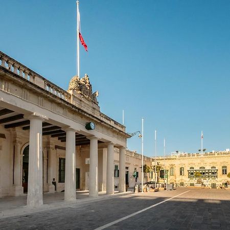 Valletta Main Street Apartment Deluxe エクステリア 写真