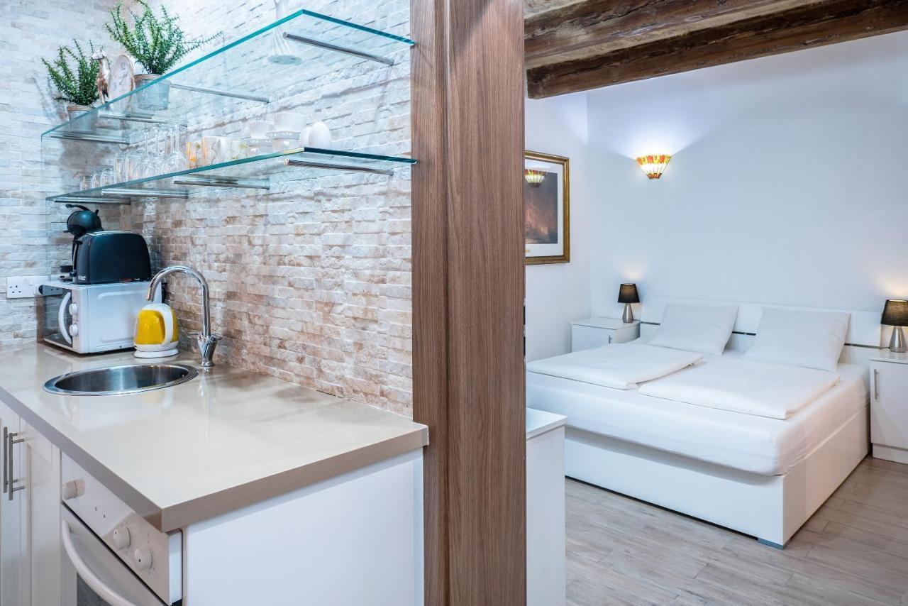 Valletta Main Street Apartment Deluxe エクステリア 写真
