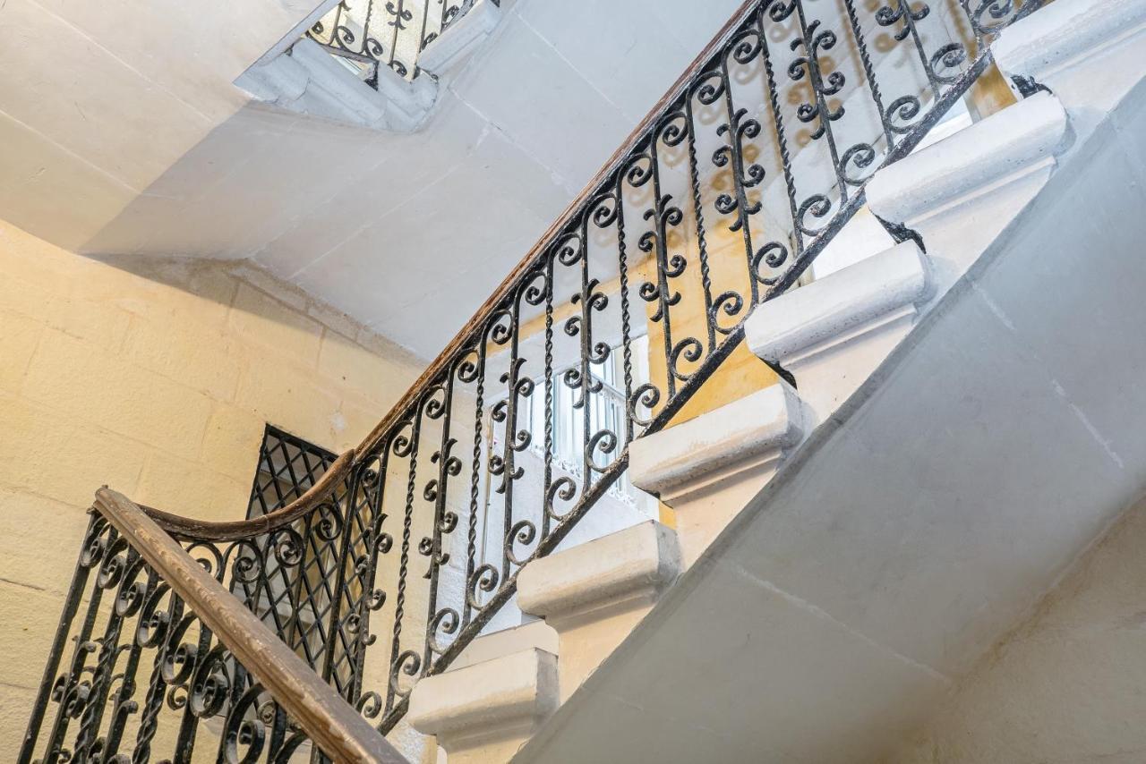 Valletta Main Street Apartment Deluxe エクステリア 写真